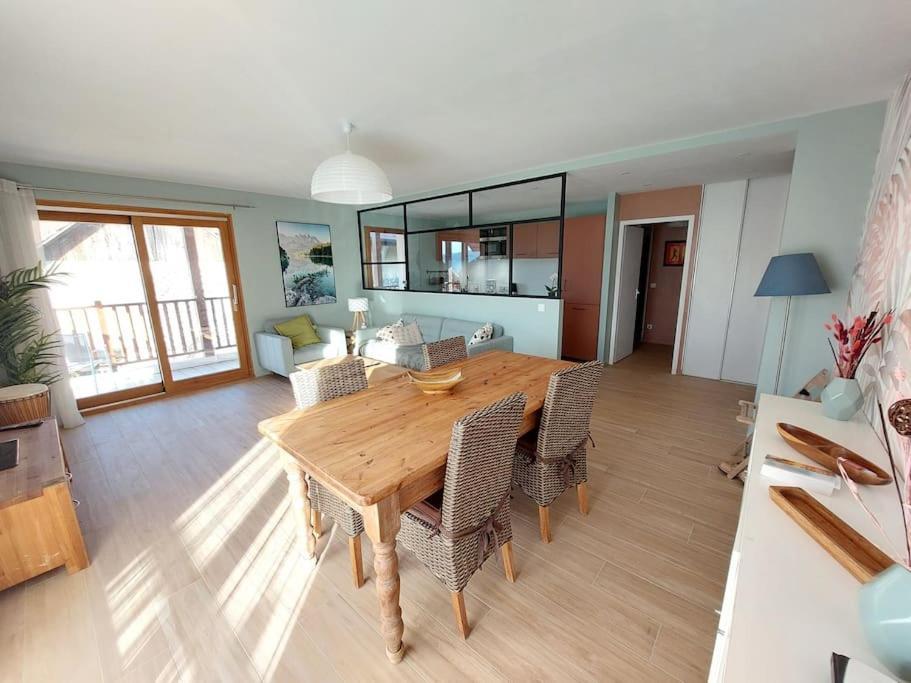 Charmant Appartement Lac D'Annecy / Ski - 6 Pers Menthon-Saint-Bernard Eksteriør billede